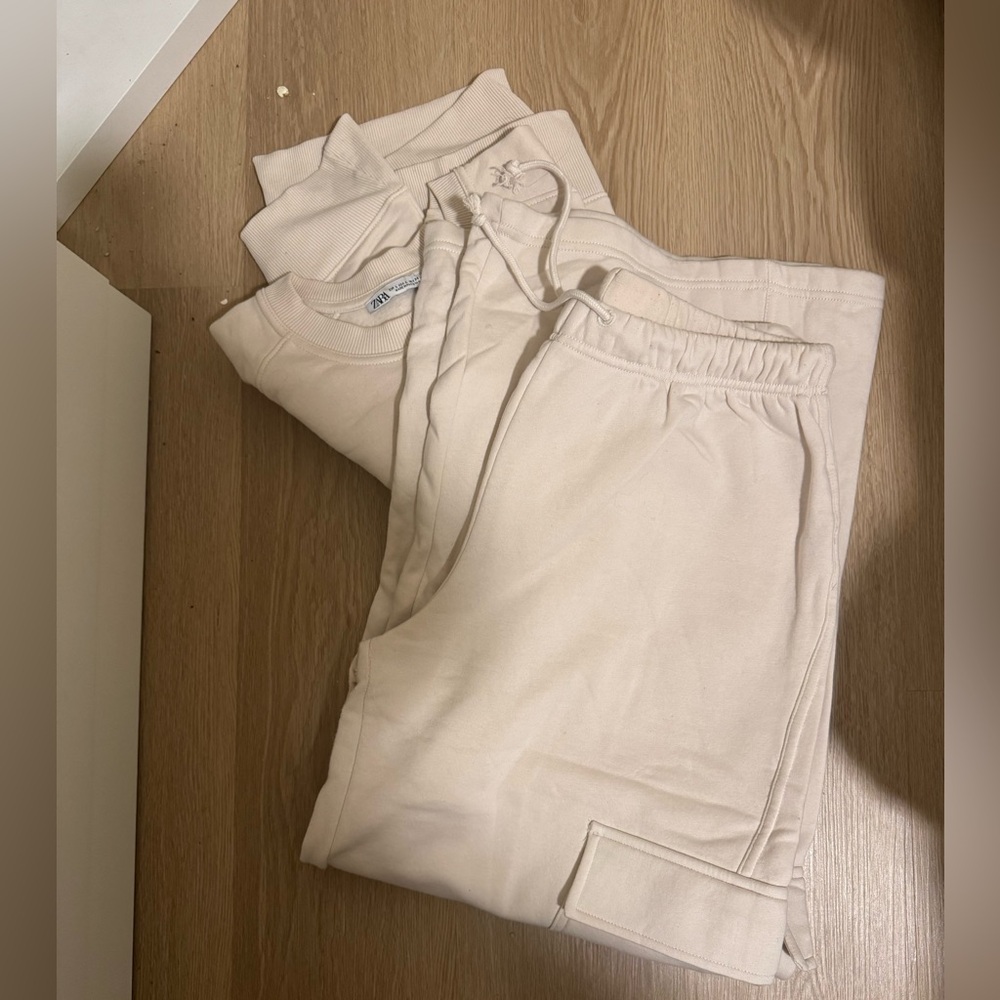 Light Beige Zara Sweat Set